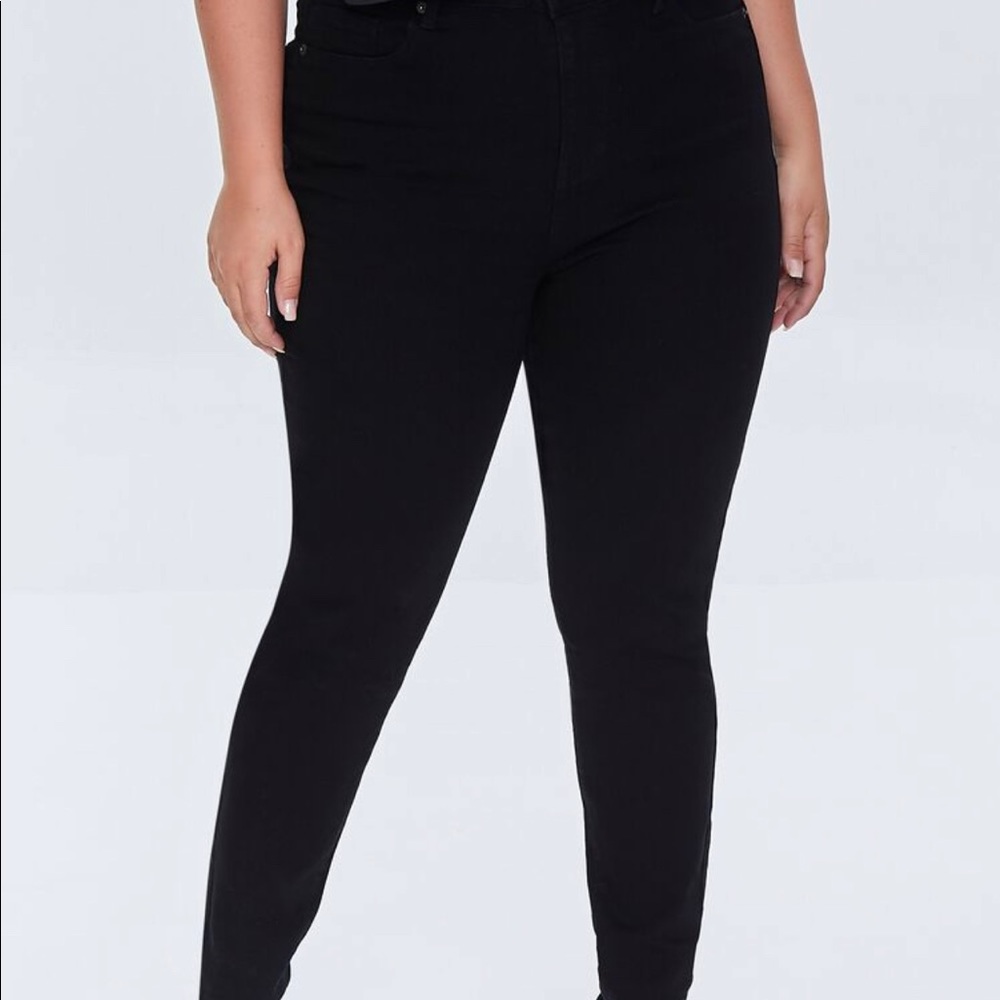 NWT forever 21 plus skinny jeans size 20